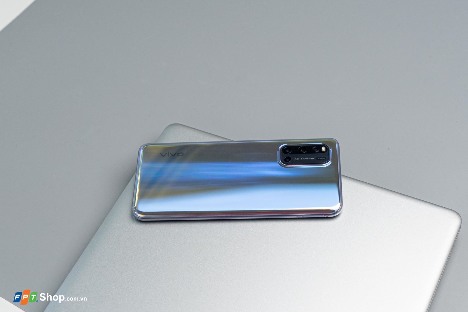 Vivo V19