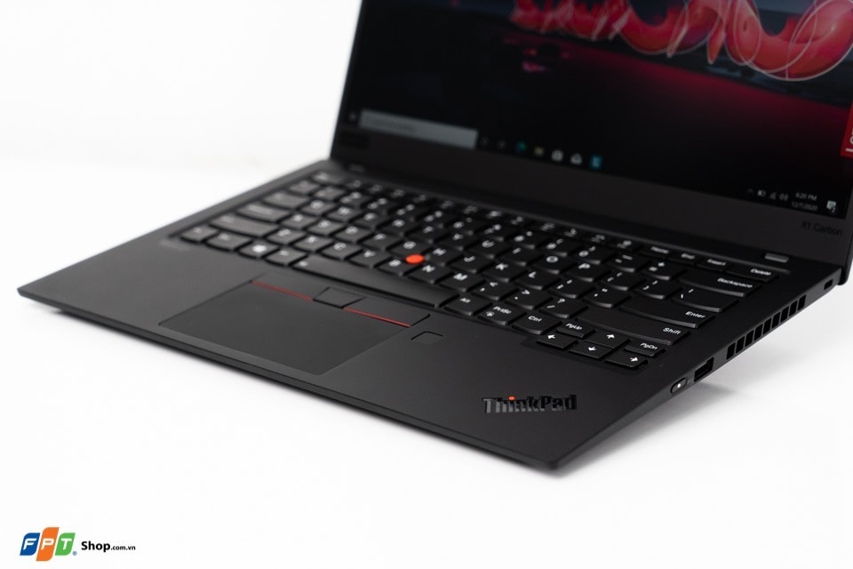 Lenovo ThinkPad X1 Carbon 8 3 Lenovo ThinkPad X1 Carbon 8 3