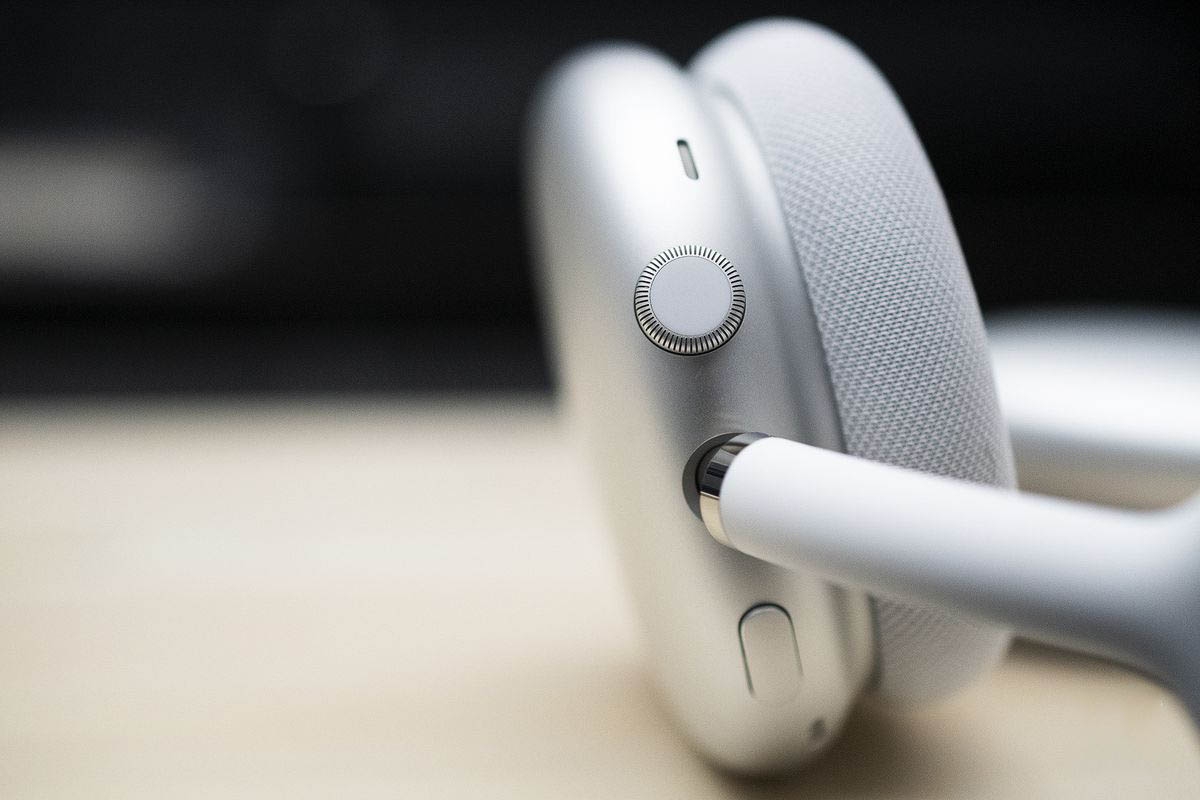 Những điểm cộng ấn tượng nhất của tai nghe Apple AirPods Max 4