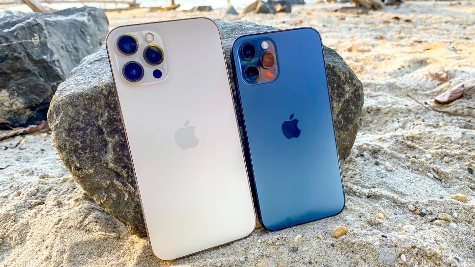 iPhone 12
