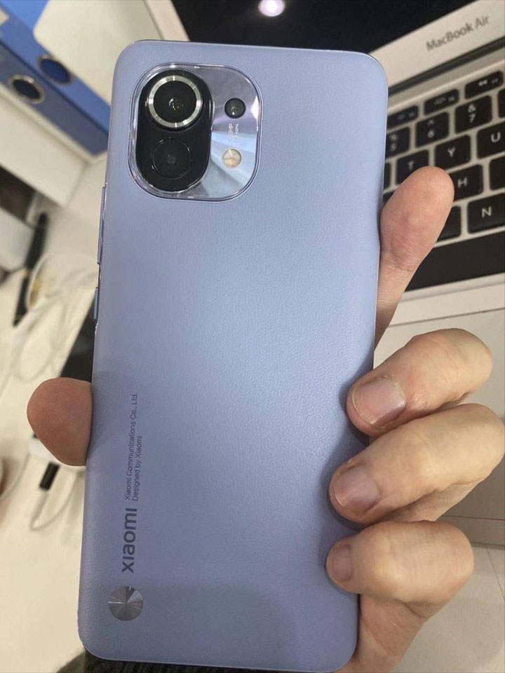 Ảnh thực tế Xiaomi Mi 11 (ảnh 1) Ảnh thực tế Xiaomi Mi 11 (ảnh 1)