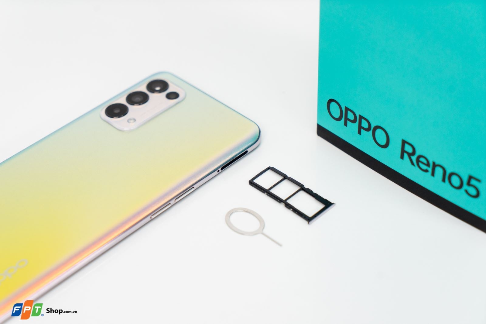 Cạnh trái OPPO Reno5 Cạnh trái OPPO Reno5