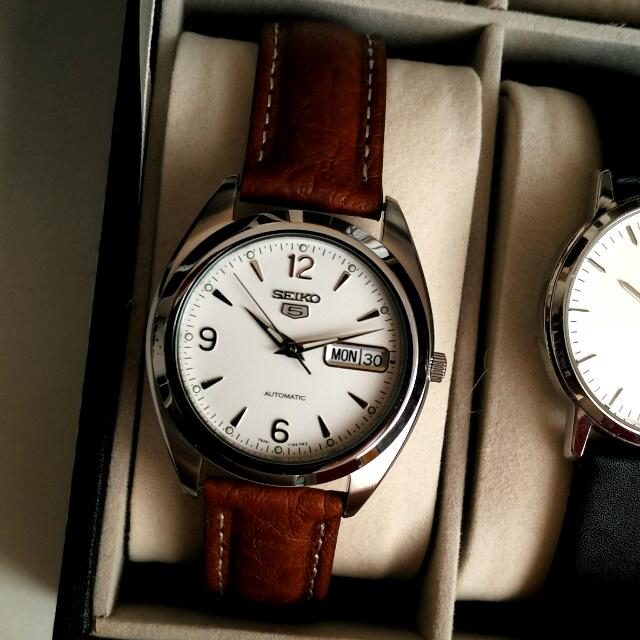 đồng hồ seiko