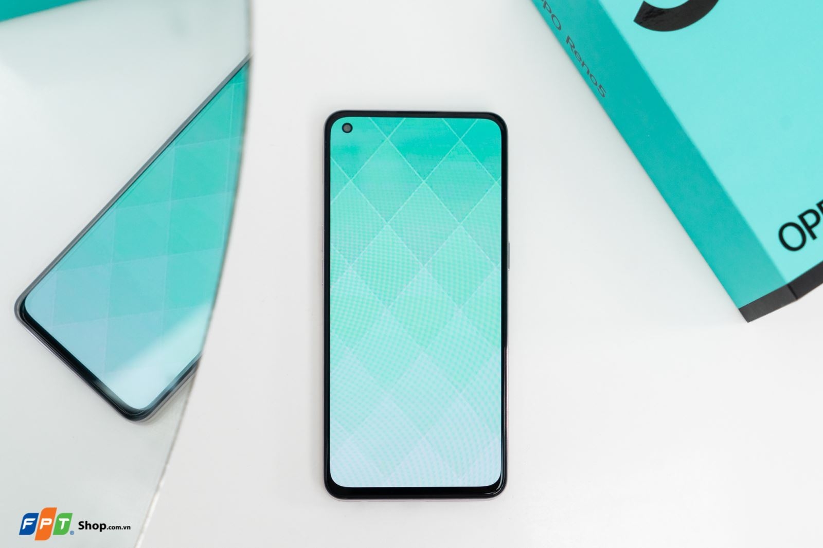 Điện thoại OPPO Reno5 | Màn hình được tối ưu Điện thoại OPPO Reno5 | Màn hình được tối ưu