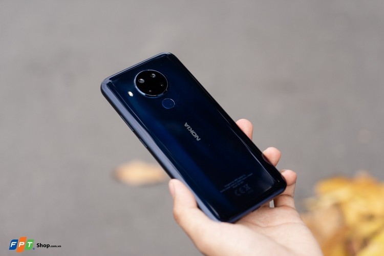Trên tay Nokia 5.4