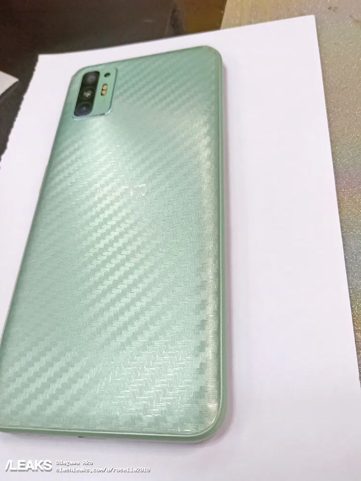 Mặt lưng HTC Desire 21 Pro 5G