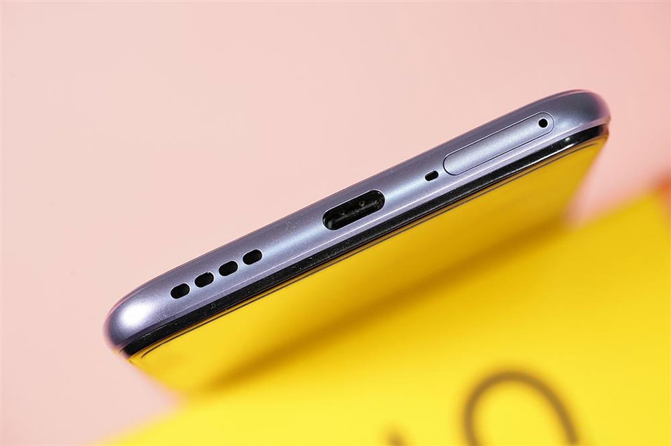 Realme V15 5G Realme V15 5G
