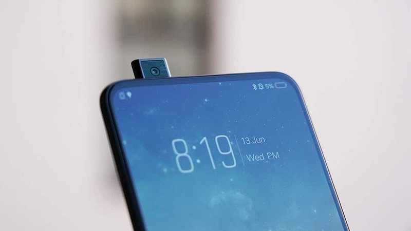 Điện thoại camera thò thụt là gì?