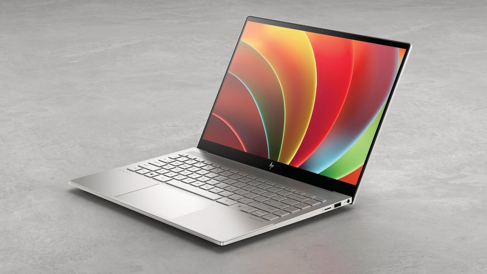 CES 2021: HP ra mắt dòng laptop cao cấp HP Envy 14 mới