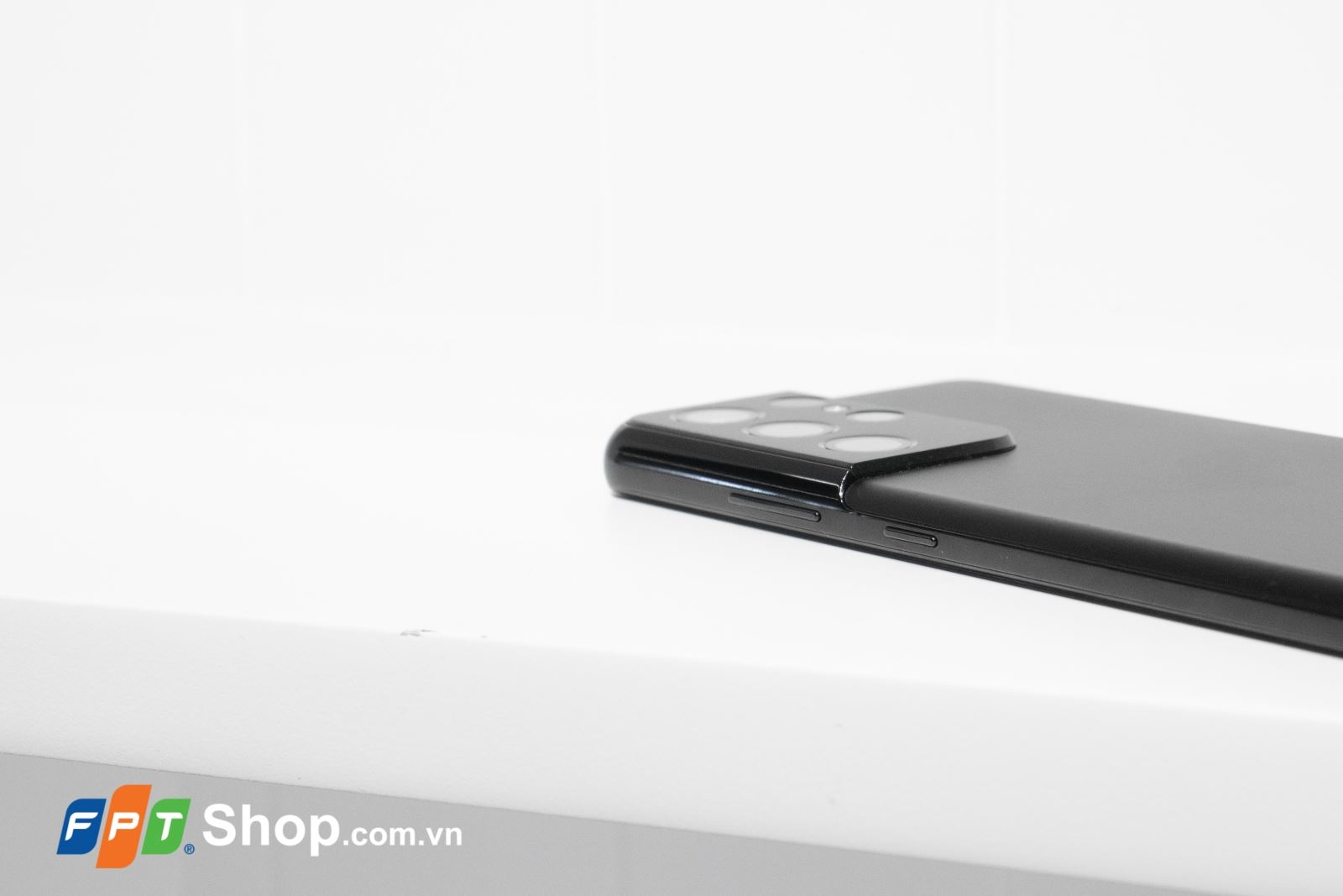Trên tay và đánh giá Samsung Galaxy S21 Ultra 2