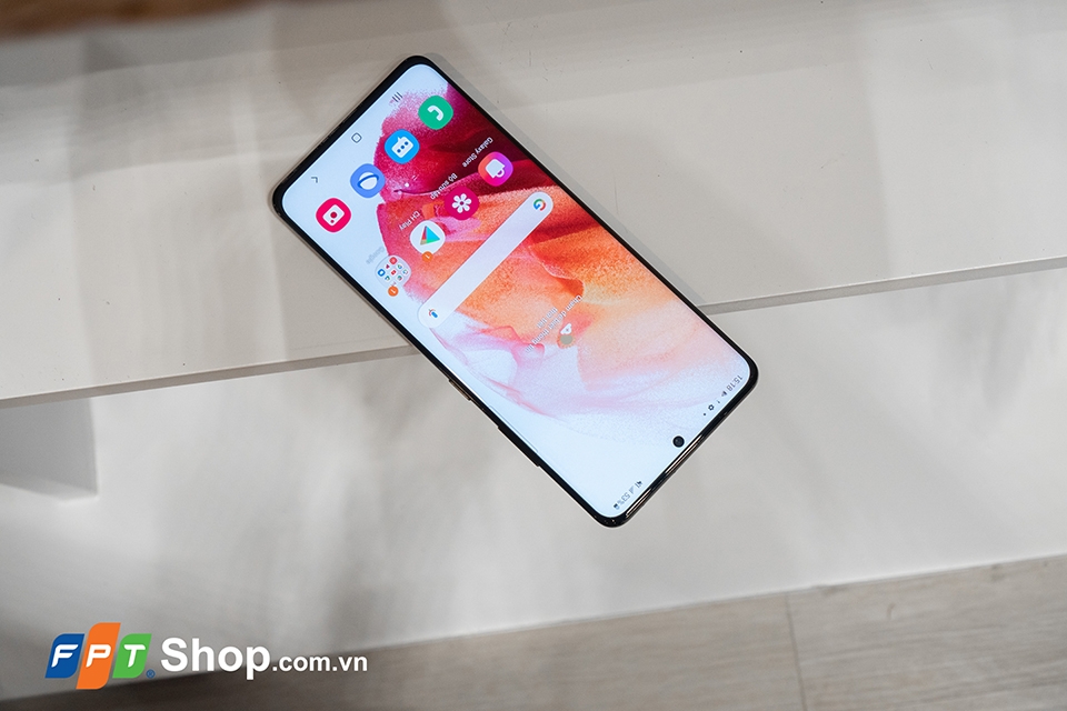 Trên tay và đánh giá Samsung Galaxy S21 Ultra 10