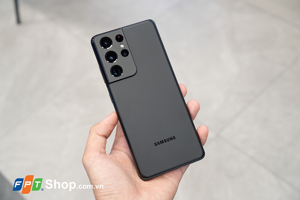 Trên tay và đánh giá Samsung Galaxy S21 Ultra 4