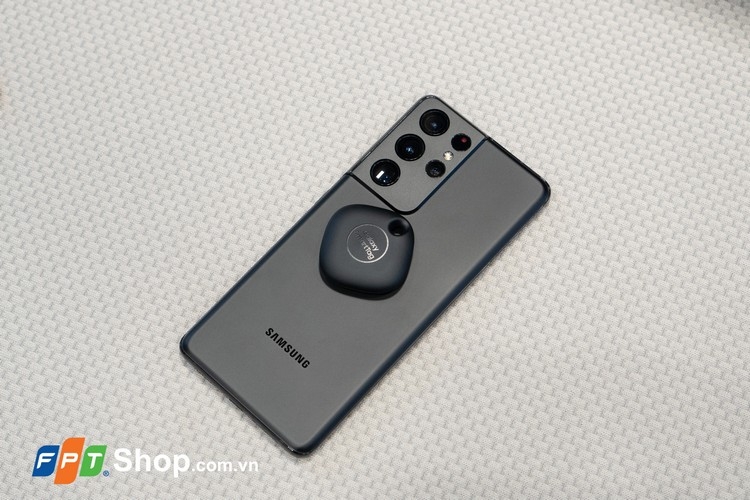 Galaxy SmartTag ra mắt, giá chỉ 29.99 USD