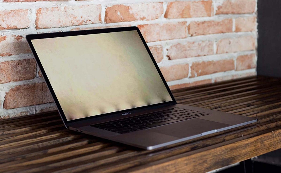 Apple tăng thời gian sửa chữa màn hình miễn phí cho dòng MacBook Pro 13 inch 2016