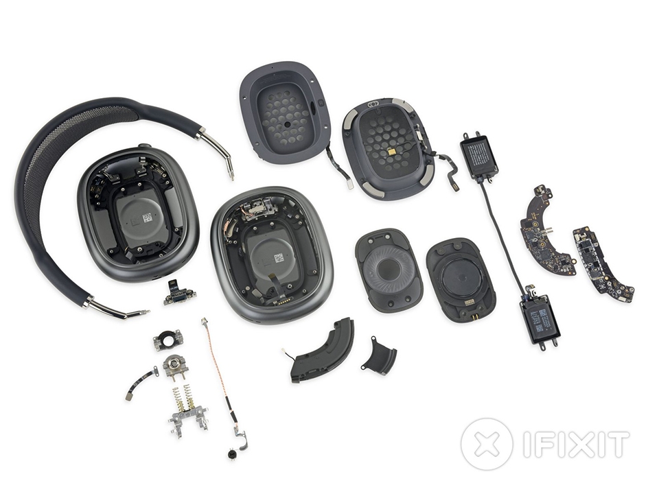 Mổ bụng AirPods Max (ảnh 1)