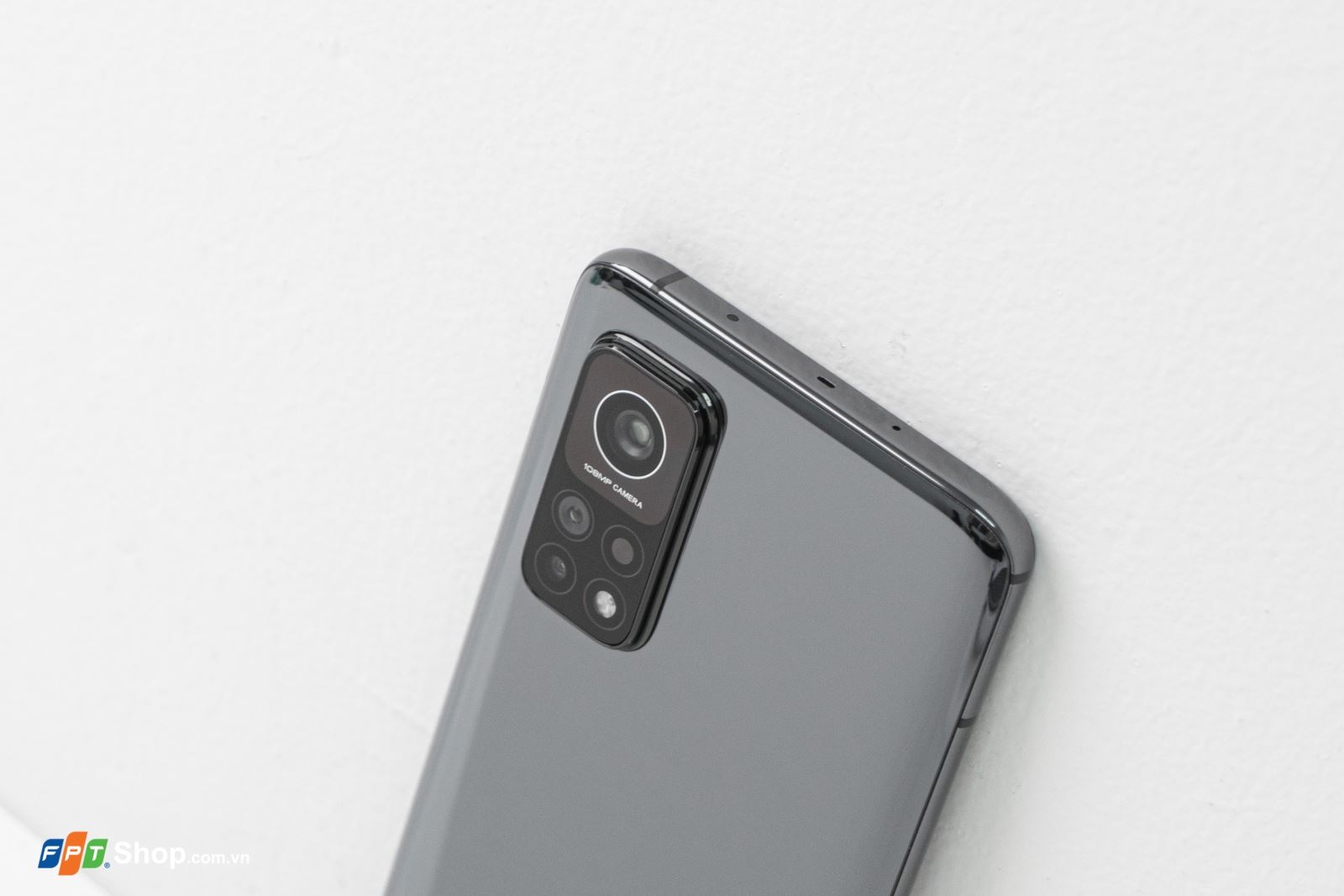 So sánh Camera OPPO Reno5 Pro 5G và Xiaomi Mi 10T Pro 5G