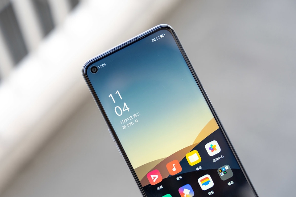 OPPO A93 5G | Sử dụng thiết kế "nốt ruồi" OPPO A93 5G | Sử dụng thiết kế "nốt ruồi"