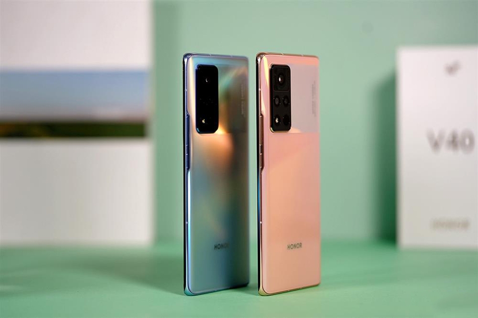 Mặt lưng Honor V40