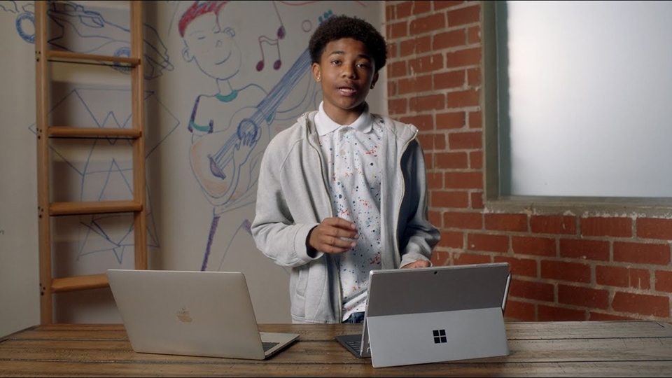 Quảng cáo Surface Pro 7 Quảng cáo Surface Pro 7