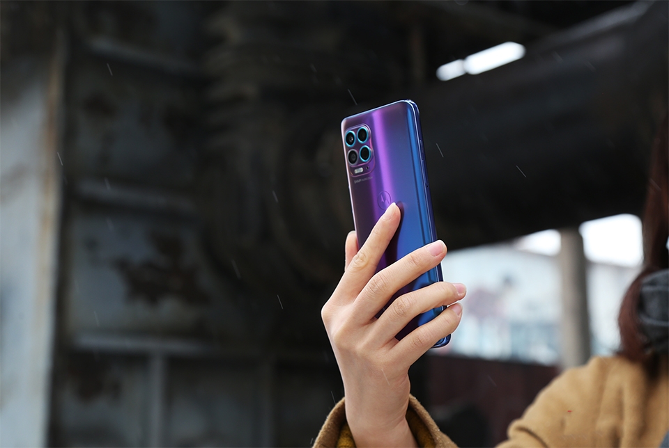 Motorola Edge S | Giá bán các phiên bản Motorola Edge S | Giá bán các phiên bản