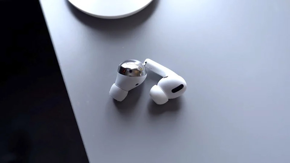 So sánh Galaxy Buds Pro và AirPods Pro (ảnh 6)
