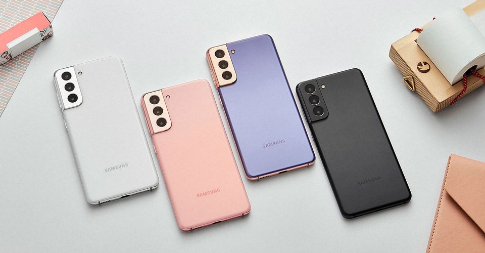 So sánh thiết kế Xiaomi Mi 11 và Samsung Galaxy S21 So sánh thiết kế Xiaomi Mi 11 và Samsung Galaxy S21