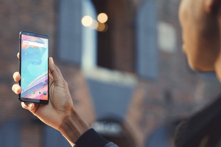 Tính năng mở khoá bằng khuôn mặt trên Android