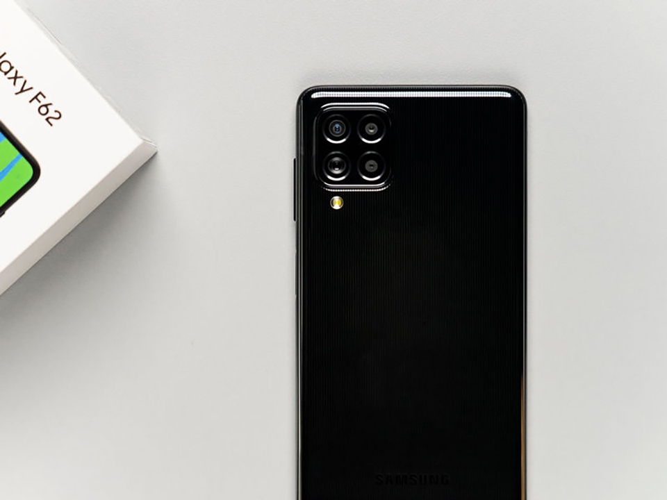 So sánh Galaxy F62 với OnePlus Nord (ảnh 4)