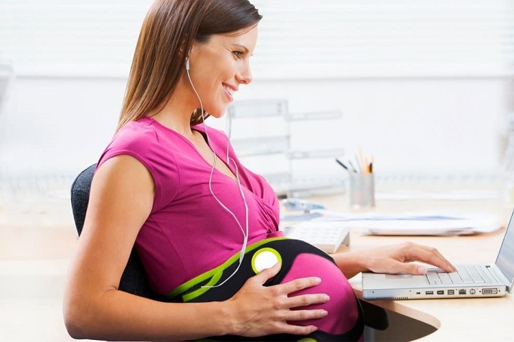 Tai nghe cho bà bầu nên sử dụng thế nào?