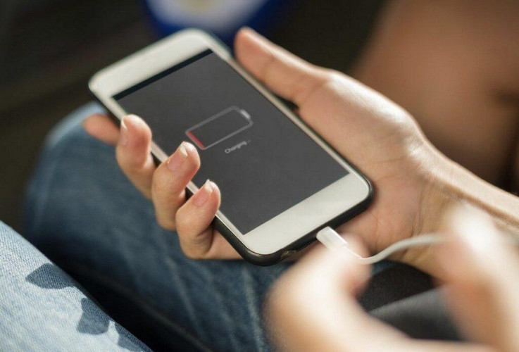 Có rất nhiều nguyên nhân không ngờ dẫn đến tình trạng pin ảo trên iPhone Có rất nhiều nguyên nhân không ngờ dẫn đến tình trạng pin ảo trên iPhone