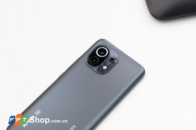 Xiaomi Mi 11 5G | Trang bị bộ camera thời thượng