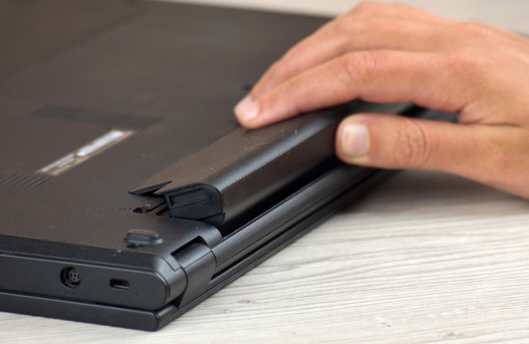 Cách khắc phục pin arao laptop hiệu quả