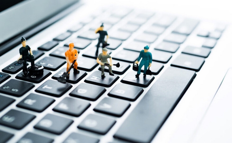 Tuổi thọ trùng bình của laptop bao lâu?
