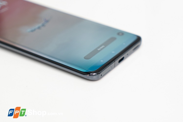 Trên tay Xiaomi Mi 11 5G | Với 2 phiên bản màu sắc