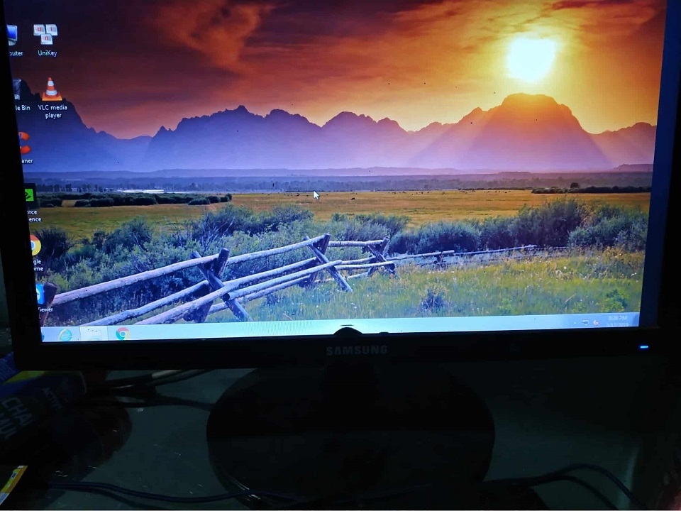 Màn hình máy tính bị lệch Màn hình máy tính bị lệch