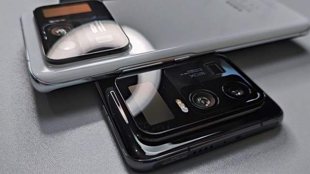 Mi 11 Ultra 2 Mi 11 Ultra 2