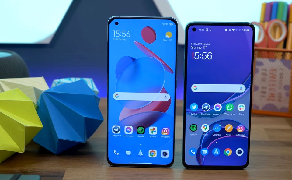 So sánh phần mềm Xiaomi Mi 11 vs OnePlus 8T So sánh phần mềm Xiaomi Mi 11 vs OnePlus 8T