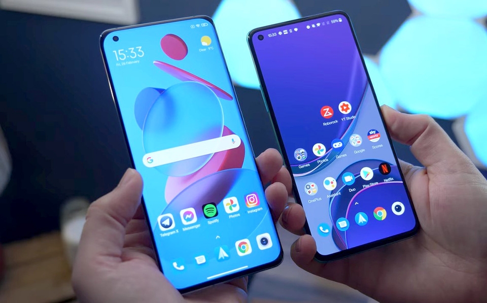 So sánh màn hình Xiaomi Mi 11 vs OnePlus 8T So sánh màn hình Xiaomi Mi 11 vs OnePlus 8T