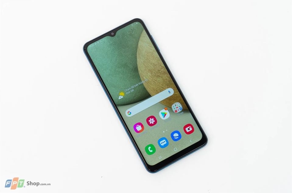 10 smartphone bán chạy nhất FPT Shop trong tháng 02/2021 1