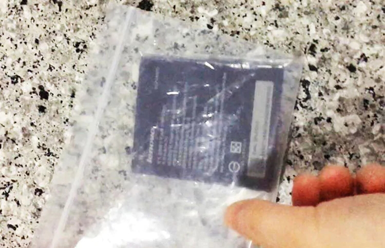 Làm lạnh quả pin để kích pin bị kiệt Làm lạnh quả pin để kích pin bị kiệt