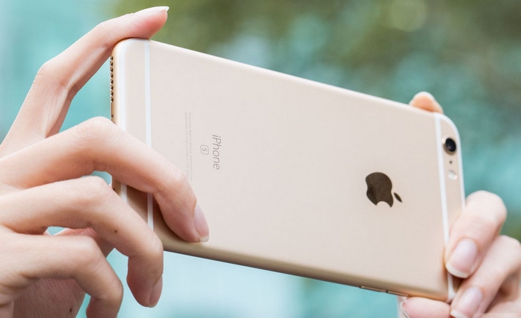 Người dùng hết sức cẩn trọng khi dùng pin không rõ nguồn gốc cho chiếc iPhone của mình