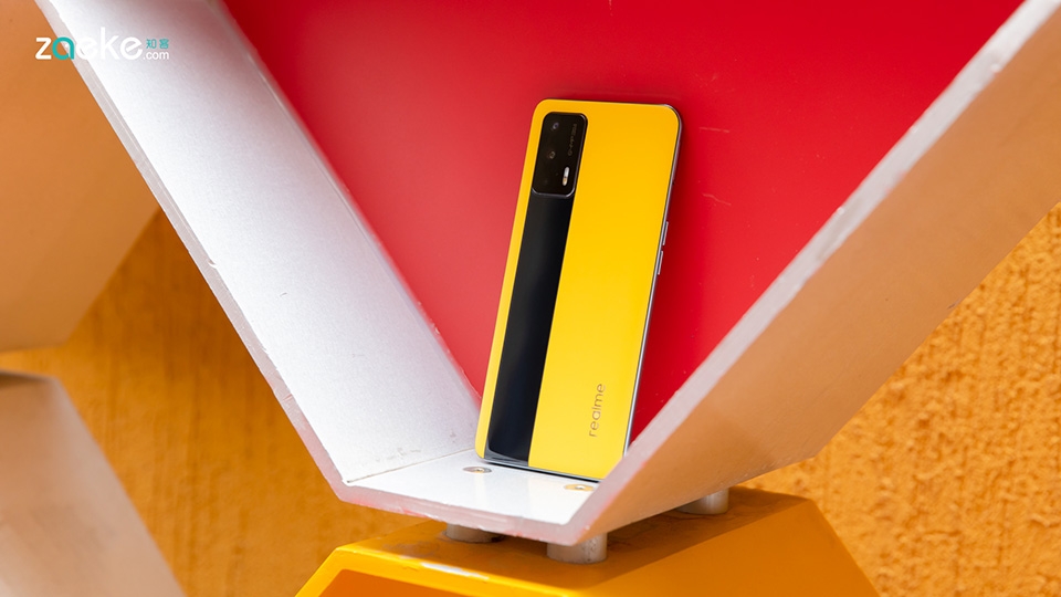 Realme GT 5G