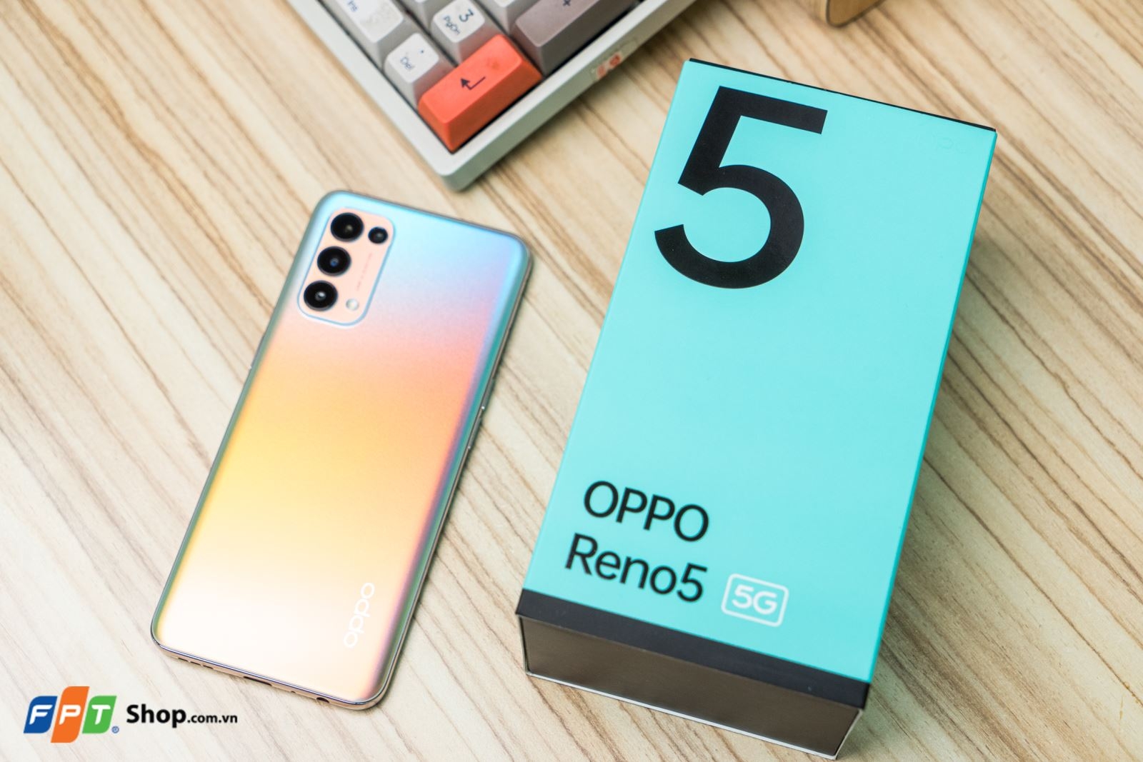 OPPO Reno5 5G | Sạc nhanh 65W