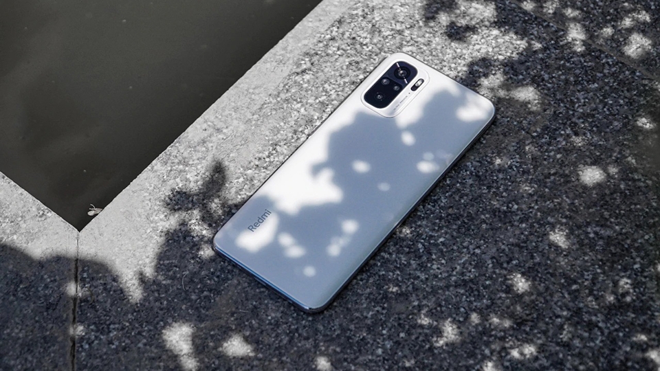 Xiaomi Redmi Note 10 trang bị loa kép Xiaomi Redmi Note 10 trang bị loa kép