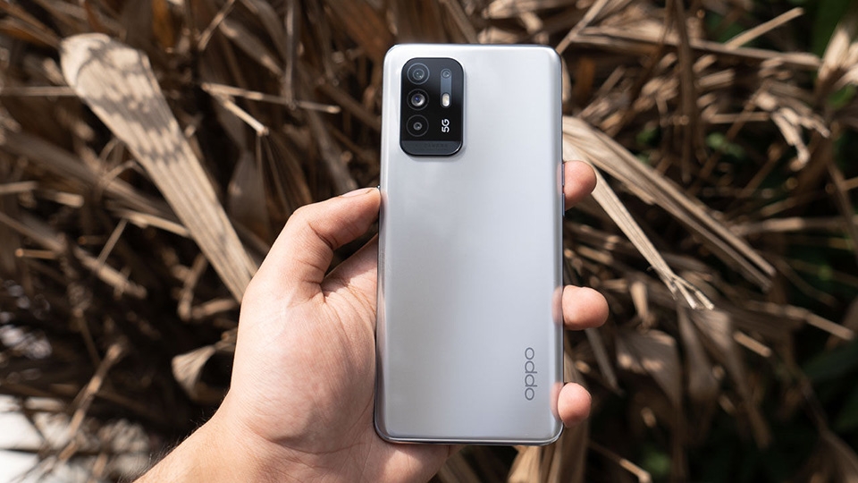 OPPO F19 Pro+ OPPO F19 Pro+