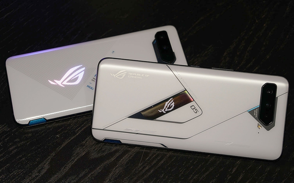 Asus ROG Phone 5 Ultimate | Màn hình 144Hz