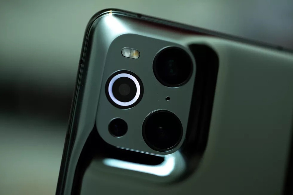 OPPO Find X3 Pro với camera kính hiển vi OPPO Find X3 Pro với camera kính hiển vi