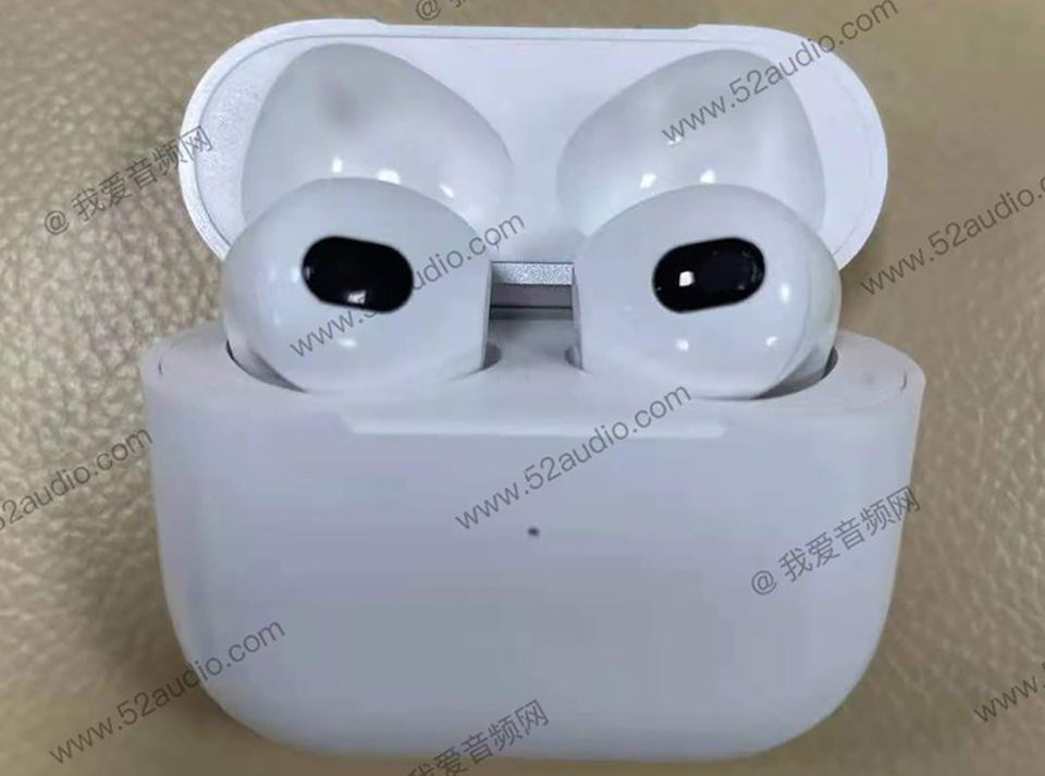 Ảnh thực tế AirPods 3 (ảnh 3) Ảnh thực tế AirPods 3 (ảnh 3)