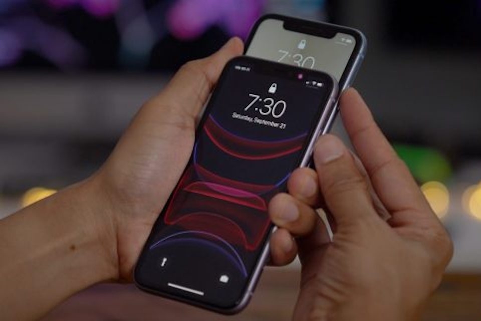 iPhone 13