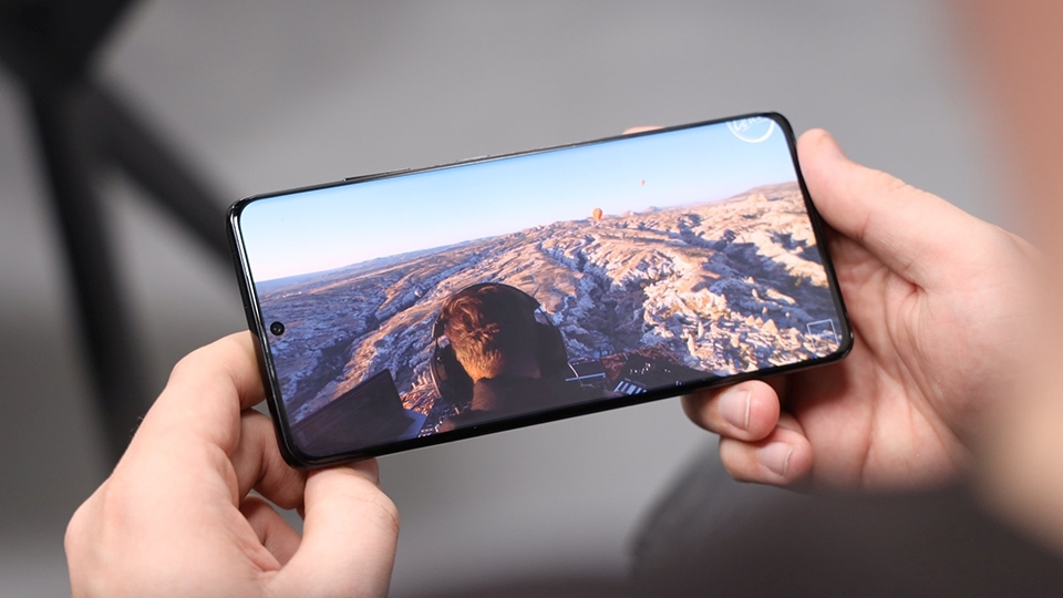 So sánh Samsung Galaxy S21 Ultra và OPPO Find X3 Pro (ảnh 3)